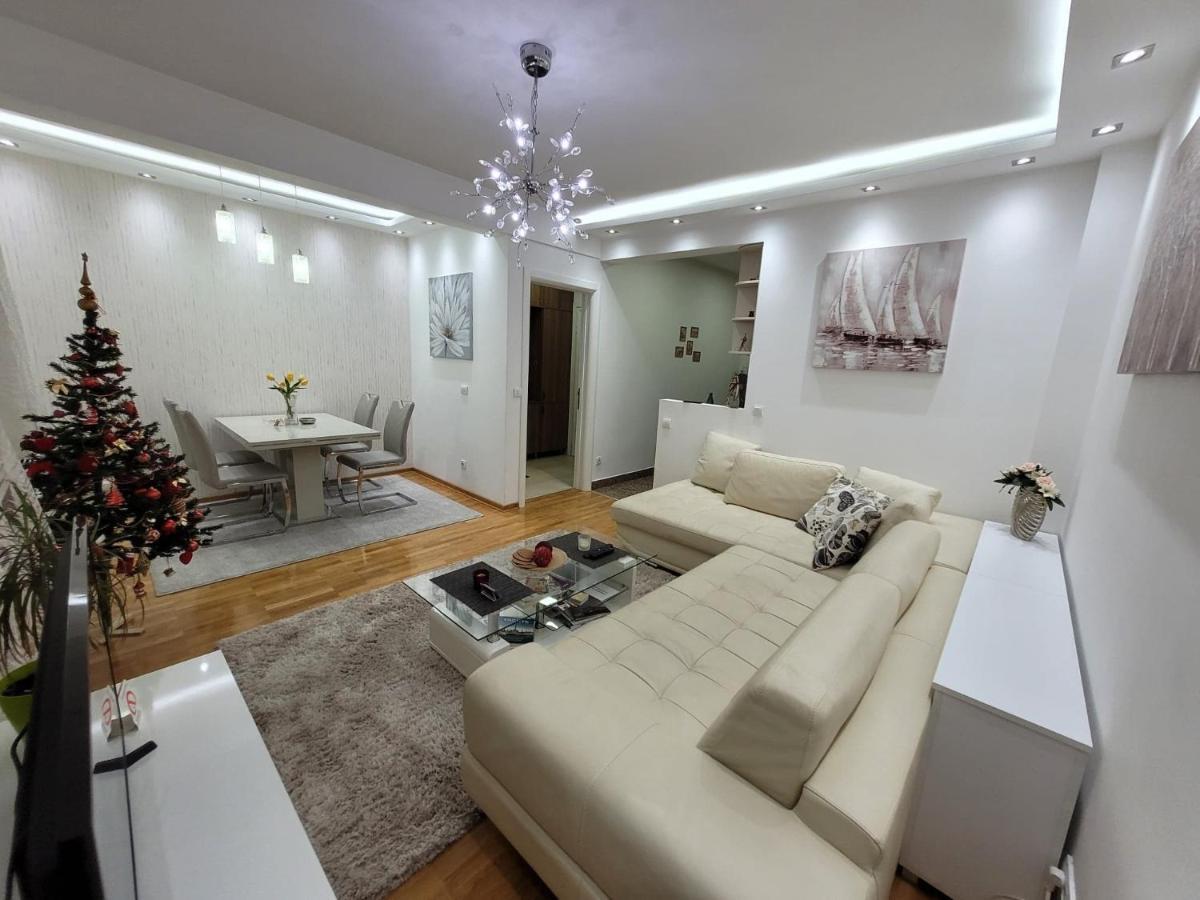 Apartment Joy Belgrade Luaran gambar